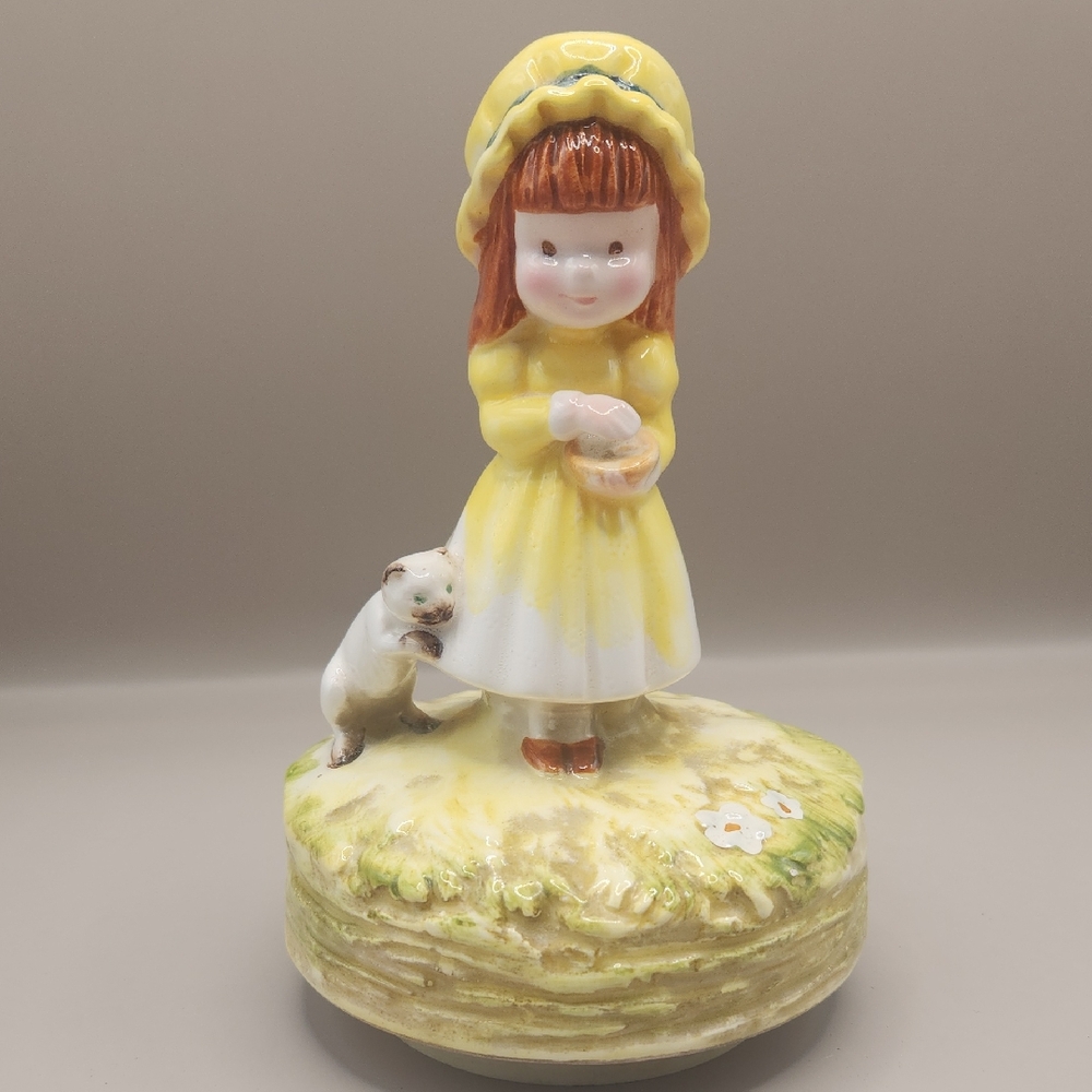 Vintage '70s Schmid Welcher Musical Girl In Yellow With Cat Figurine